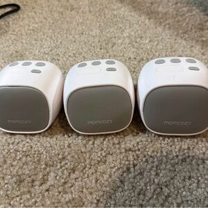 Momcozy wearable motors